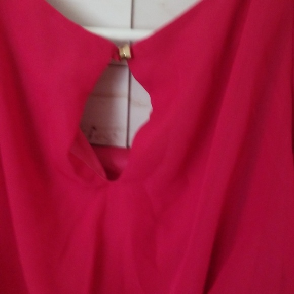 Dress - Picture 3 of 3